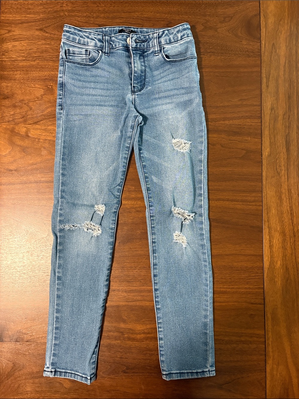 Forever 21 Light Blue Distressed Kids' Jeans